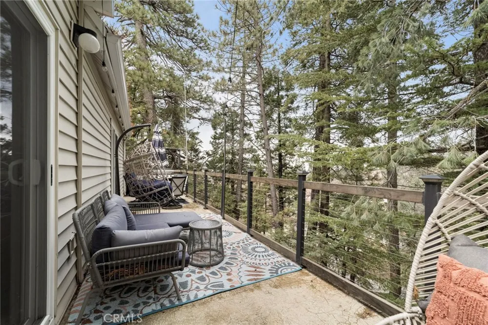 27638 Oak Knoll Lake Arrowhead, CA 92326
