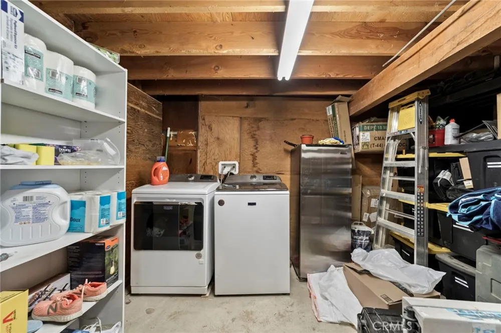 27638 Oak Knoll Lake Arrowhead, CA 92326