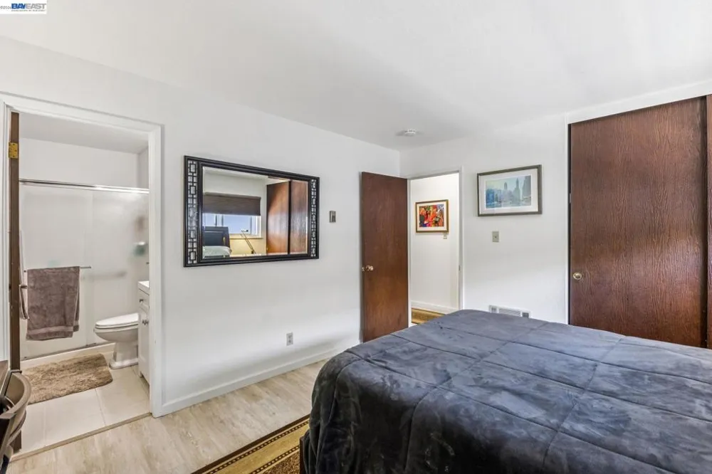 1401 Cottage St #D Alameda, CA 94501