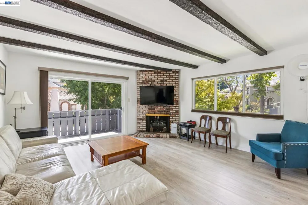 1401 Cottage St #D Alameda, CA 94501