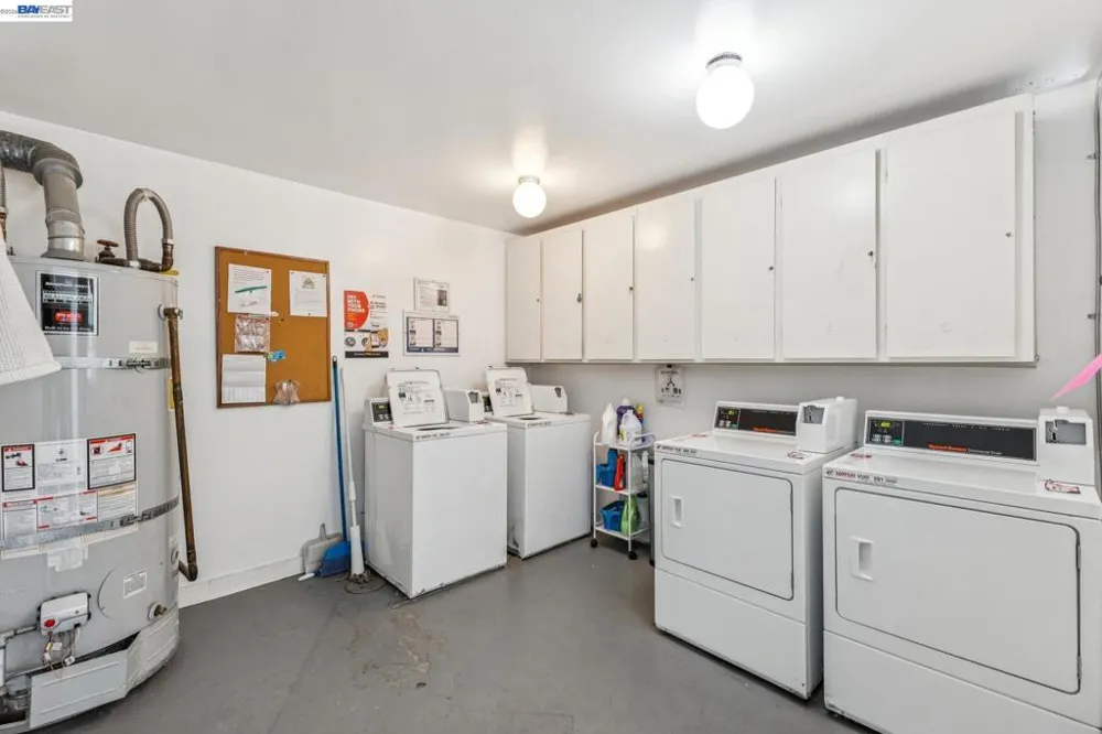 1401 Cottage St #D Alameda, CA 94501