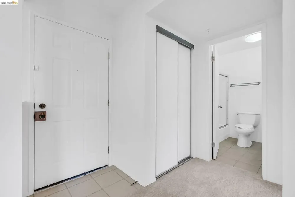 417 Evelyn Ave #205 Albany, CA 94706