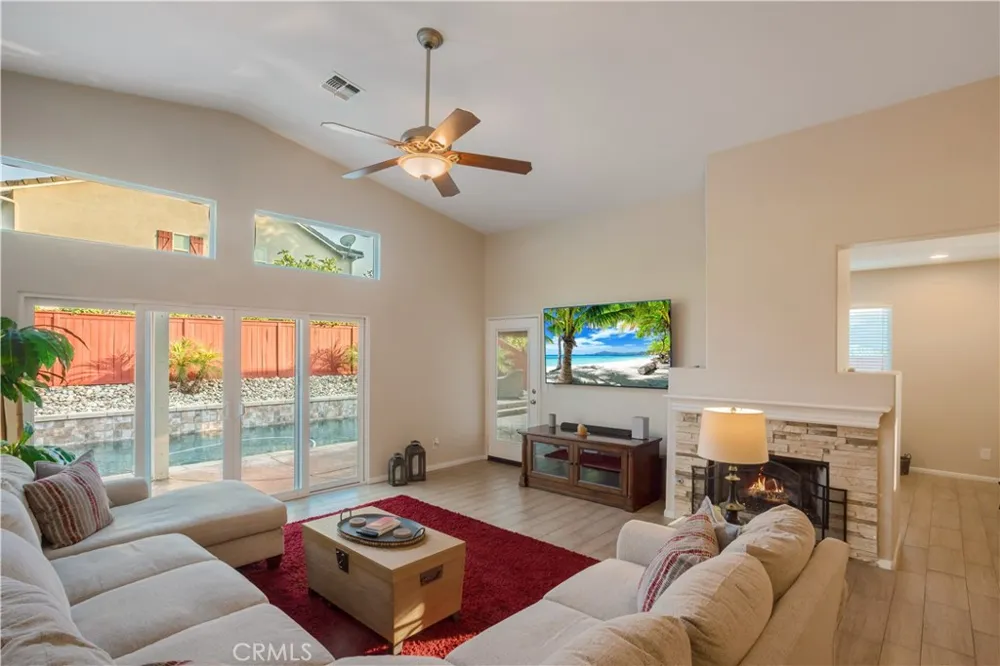 31955 Avenida Mallari Temecula, CA 92591
