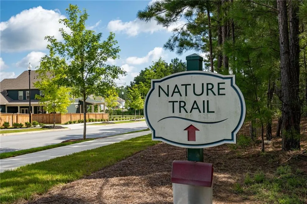 9938 Mancunian Way Douglasville, GA 30135