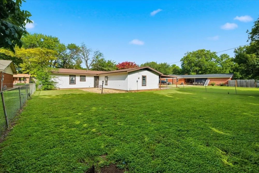 156 Bowie McGregor, TX 76657