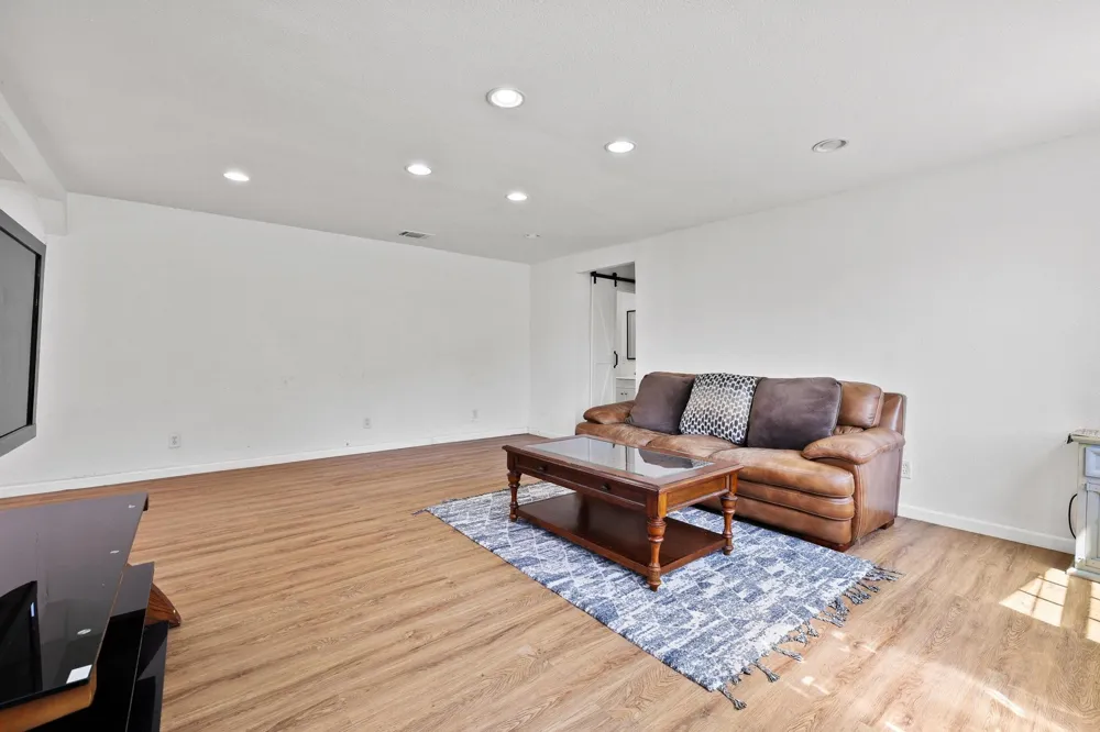 231 Juniper Drive Pottsboro, TX 75076