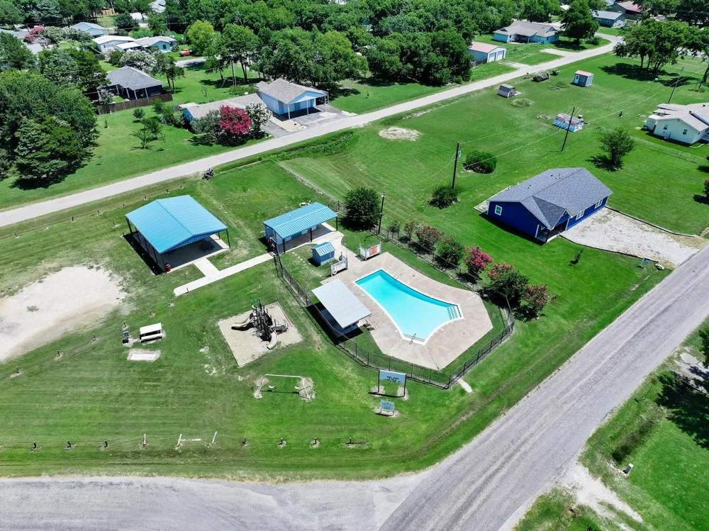 231 Juniper Drive Pottsboro, TX 75076