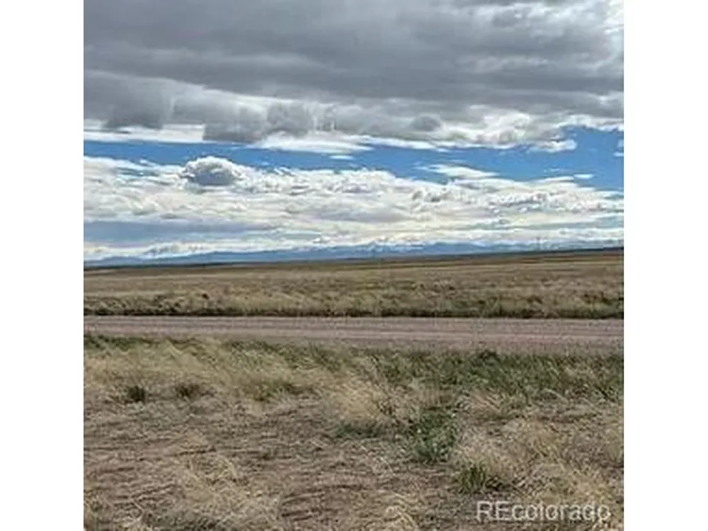 60106 County Road 21 Carr, CO 80612