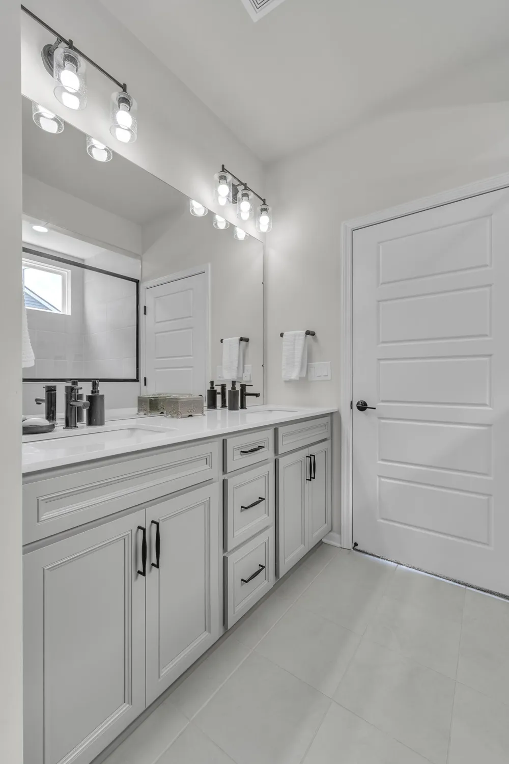 4959 Barnes Road Canton, MI 48188