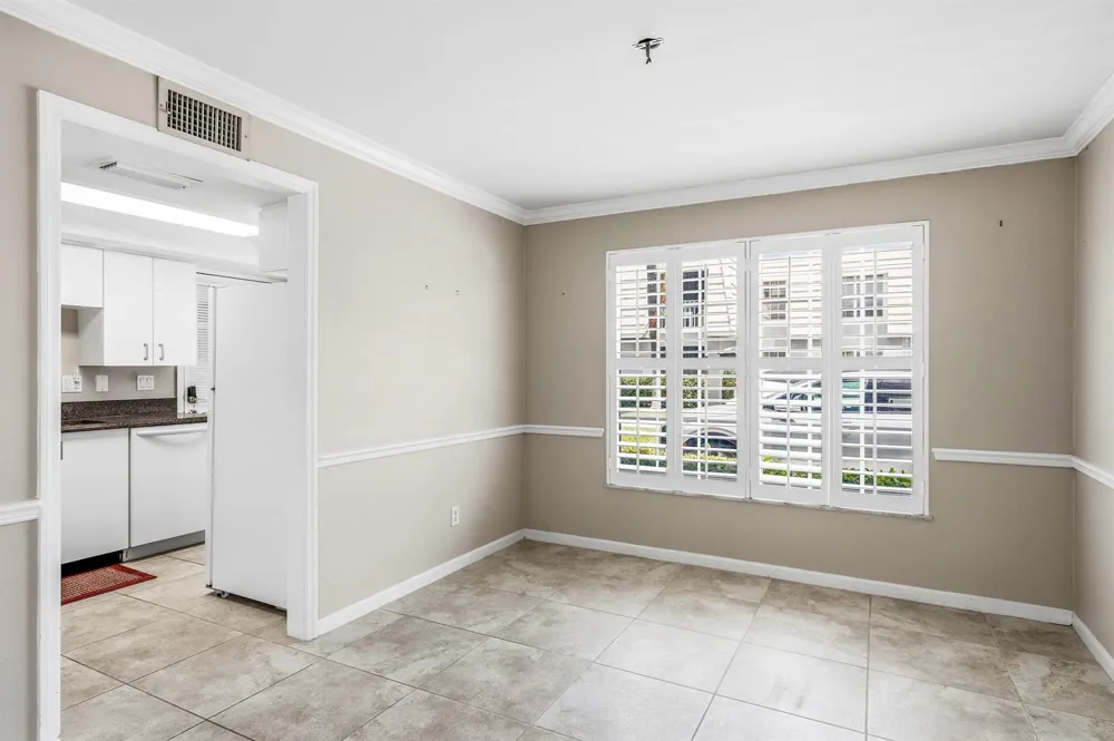 2741 Ocean Drive #31d Vero Beach, FL 32963