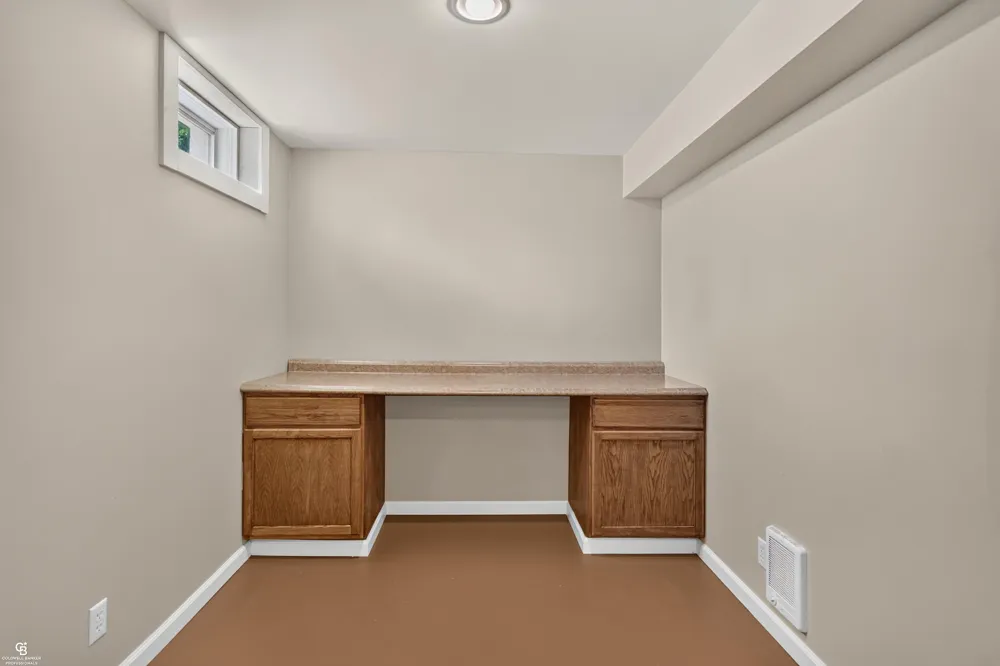 5077 N Belsay Road Genesee Charter Township, MI 48506