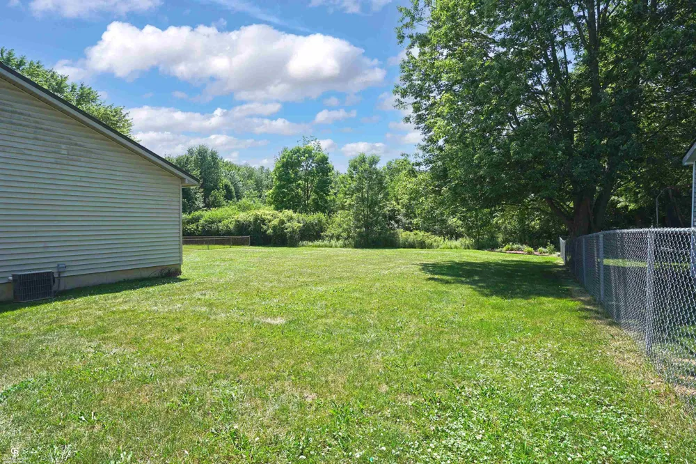 5077 N Belsay Road Genesee Charter Township, MI 48506