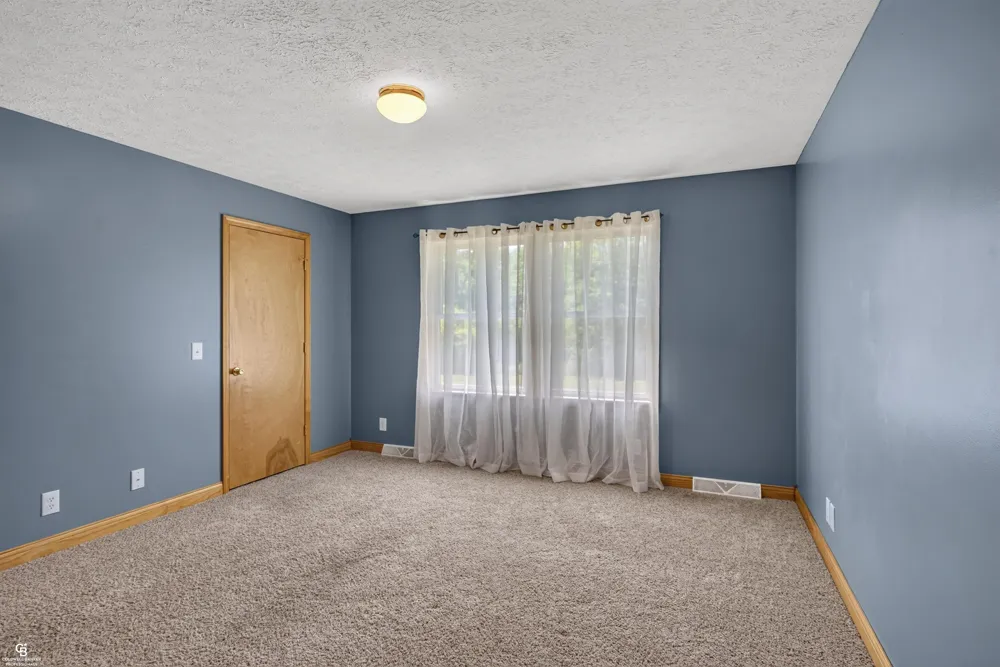 5077 N Belsay Road Genesee Charter Township, MI 48506