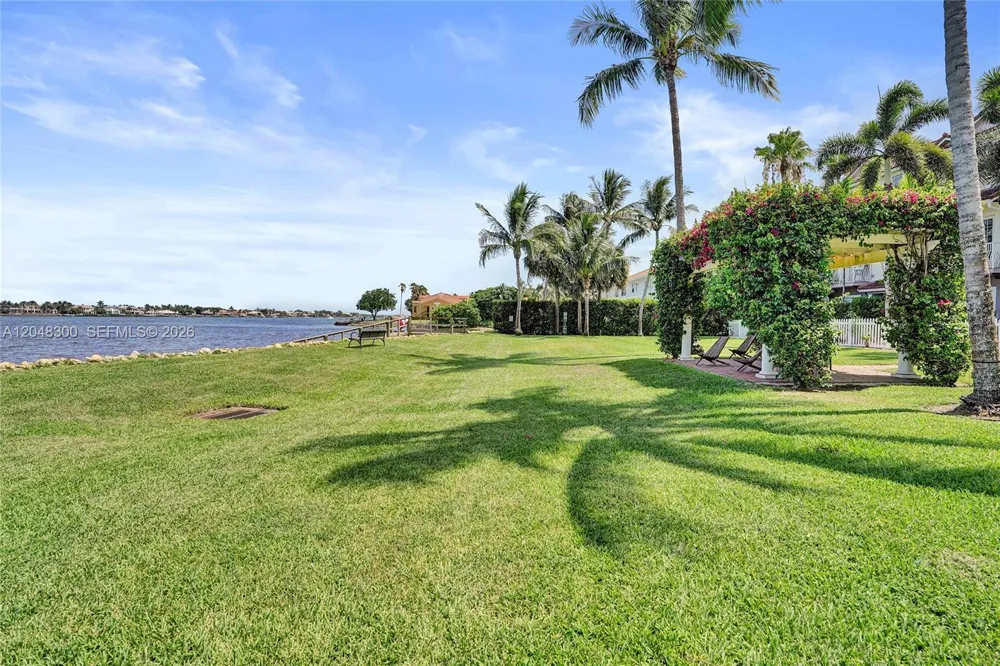132 Ocean Cay Way Hypoluxo, FL 33462