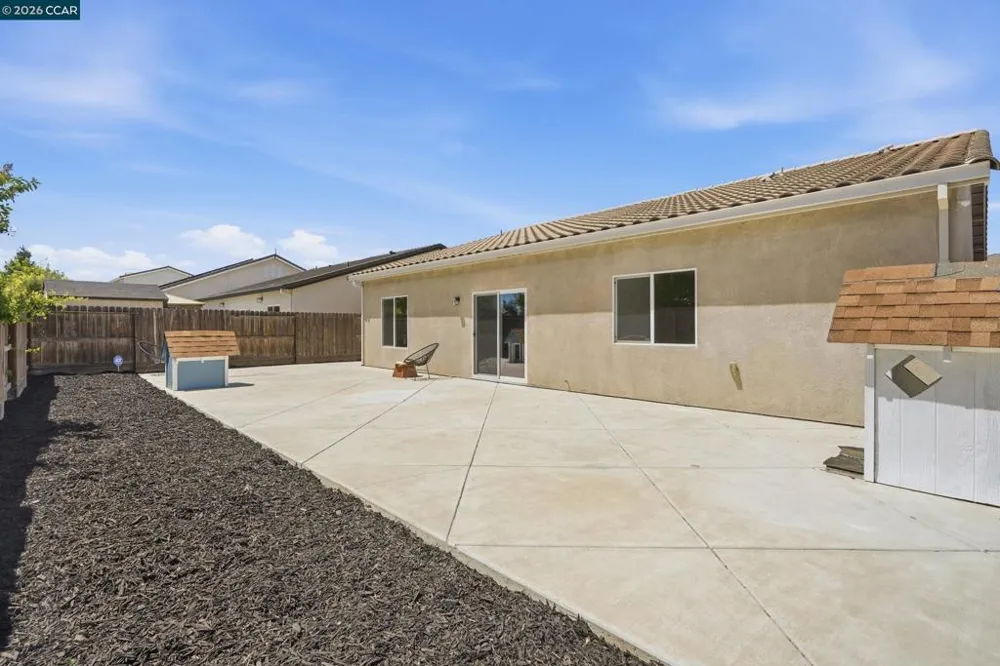 1608 Sephos St Manteca, CA 95337