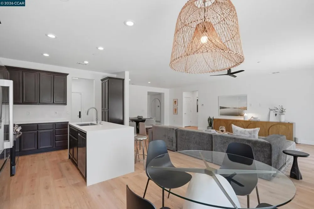 1608 Sephos St Manteca, CA 95337