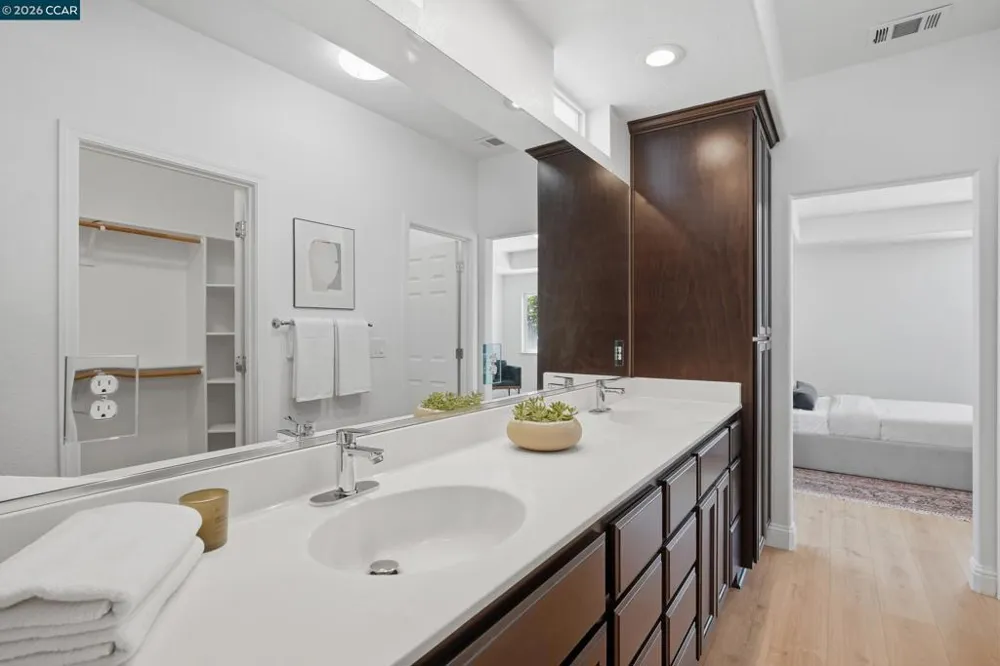 1608 Sephos St Manteca, CA 95337