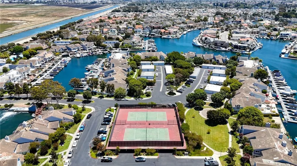 16101 Saint Croix Circle Huntington Beach, CA 92649