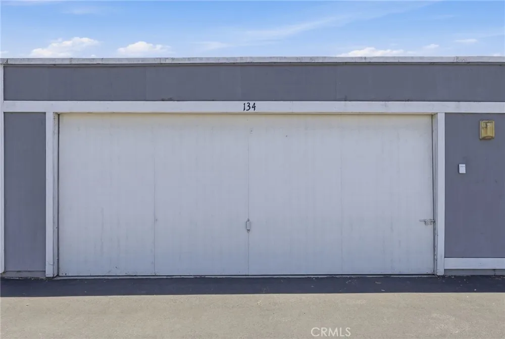 16101 Saint Croix Circle Huntington Beach, CA 92649