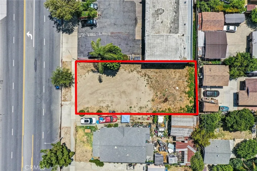 968 E Mission Boulevard Pomona, CA 91766