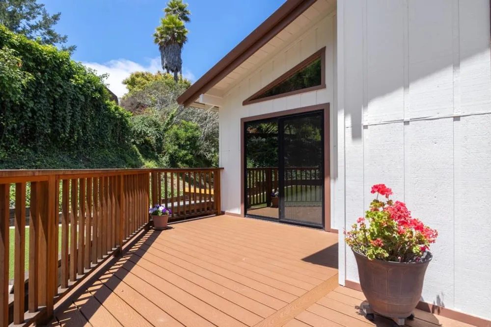144 Bowen Avenue Aptos, CA 95003