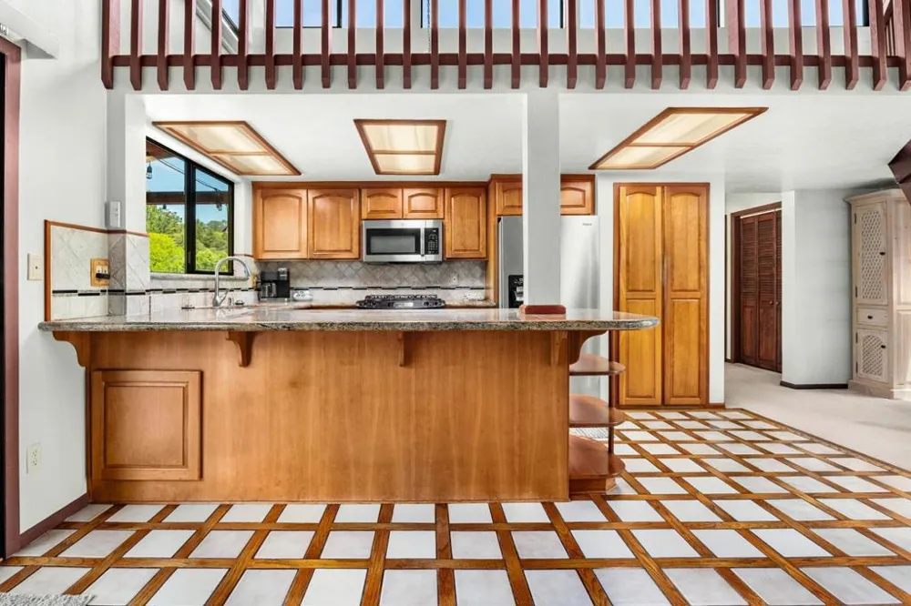 144 Bowen Avenue Aptos, CA 95003