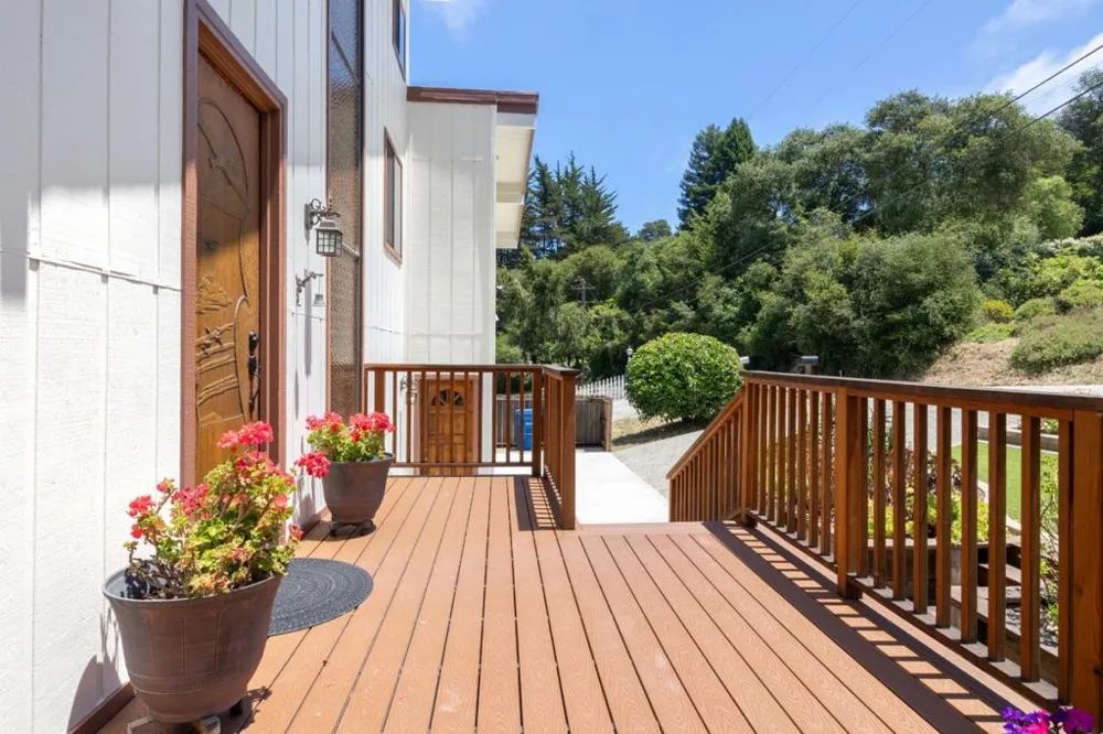 144 Bowen Avenue Aptos, CA 95003