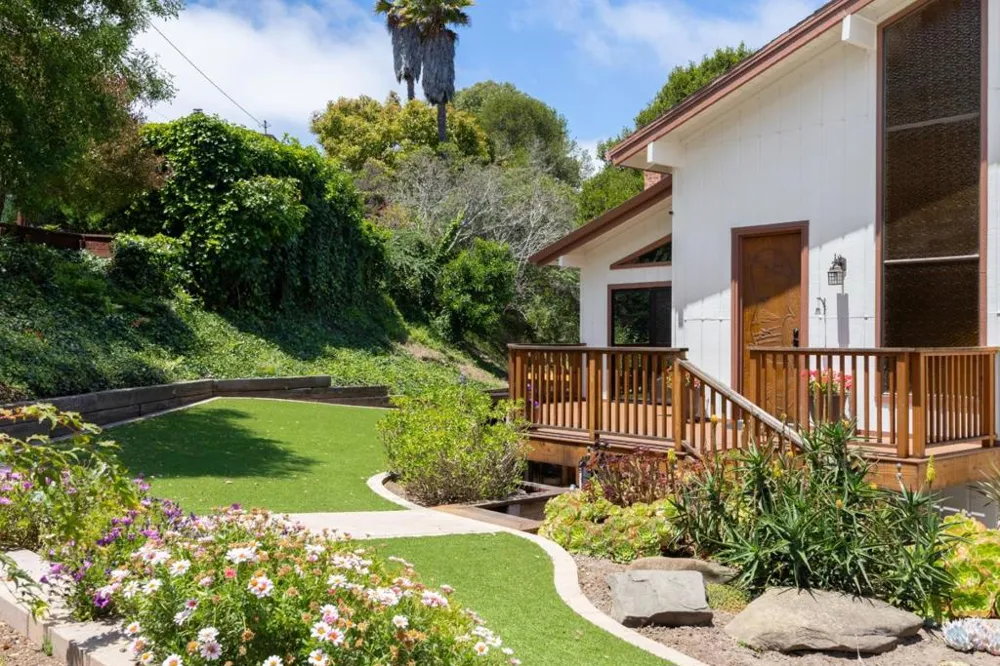 144 Bowen Avenue Aptos, CA 95003