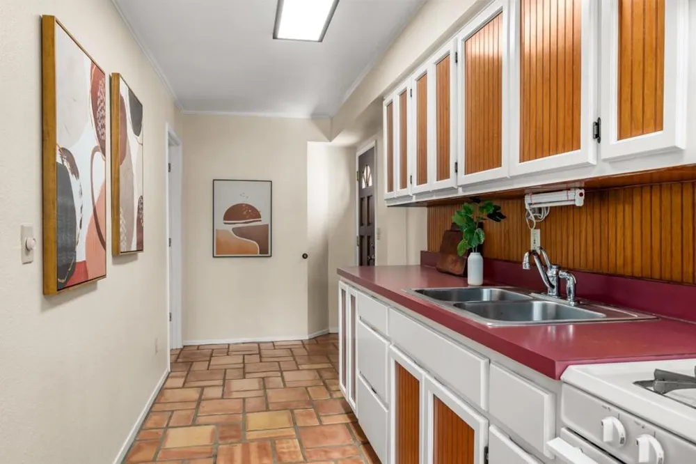 144 Bowen Avenue Aptos, CA 95003