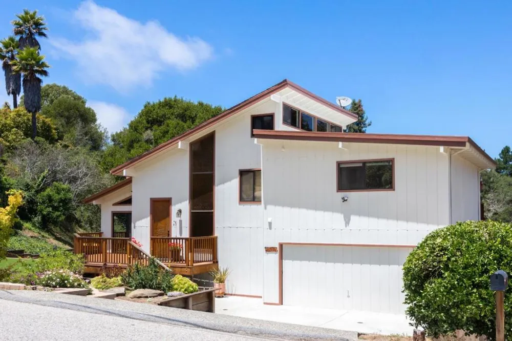 144 Bowen Avenue Aptos, CA 95003