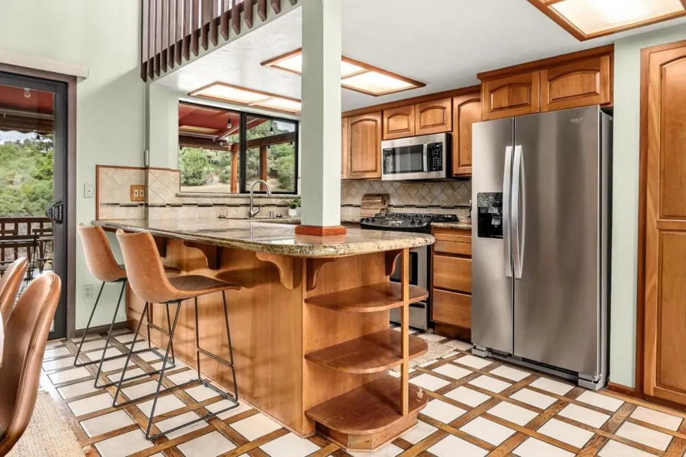 144 Bowen Avenue Aptos, CA 95003