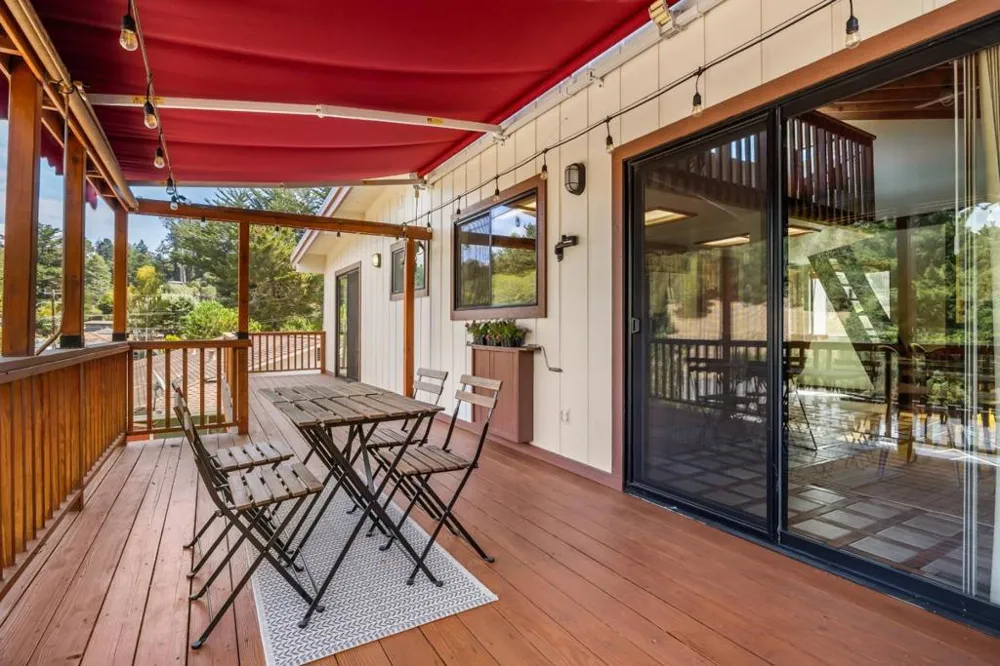 144 Bowen Avenue Aptos, CA 95003