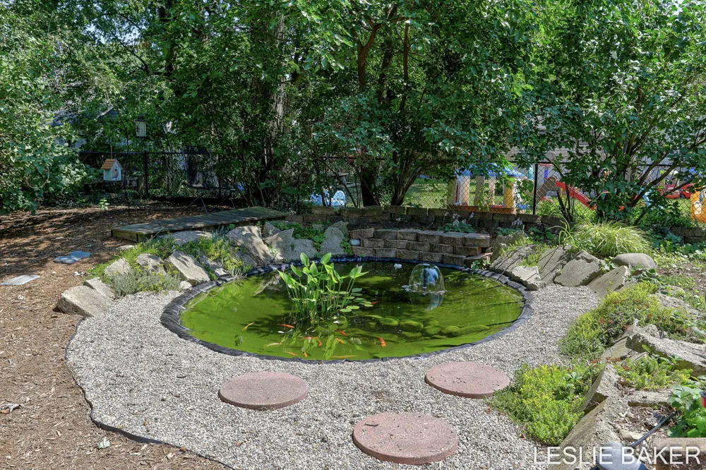 337 Colonial Street Zeeland, MI 49464