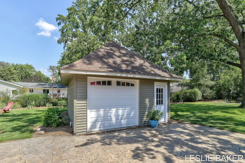 337 Colonial Street Zeeland, MI 49464