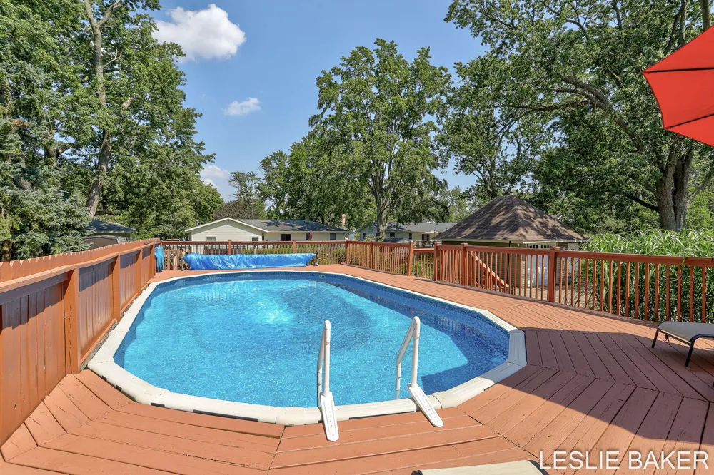 337 Colonial Street Zeeland, MI 49464