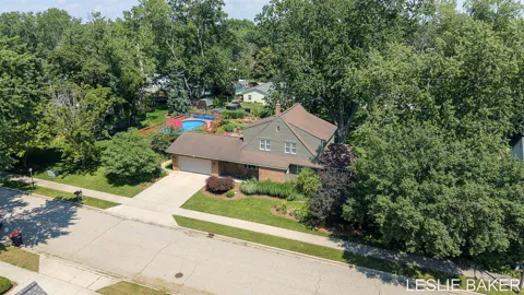337 Colonial Street