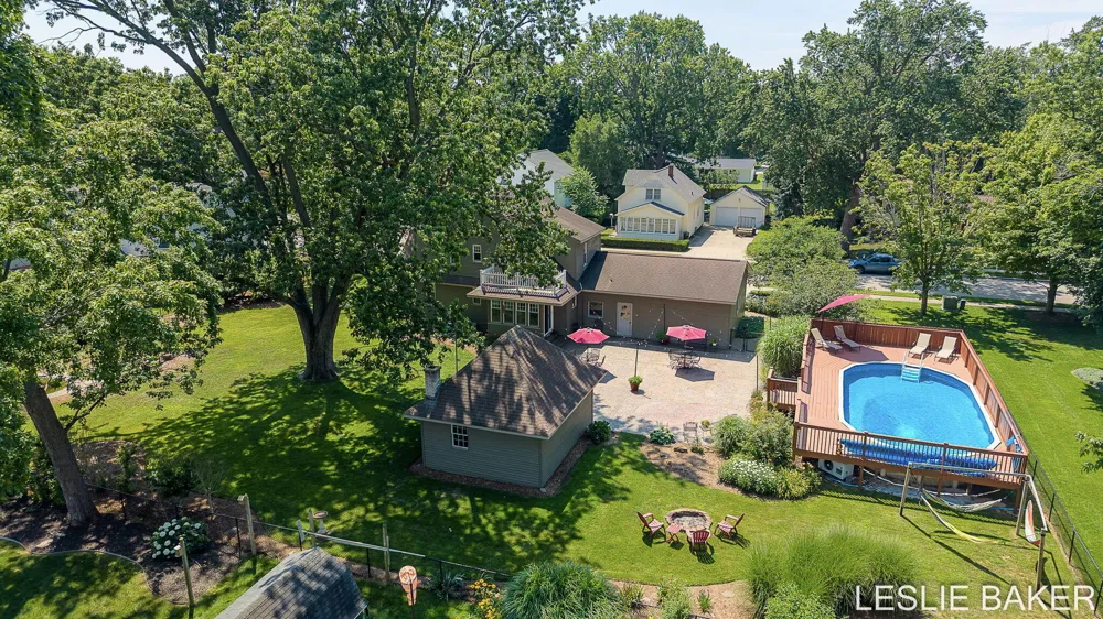 337 Colonial Street Zeeland, MI 49464