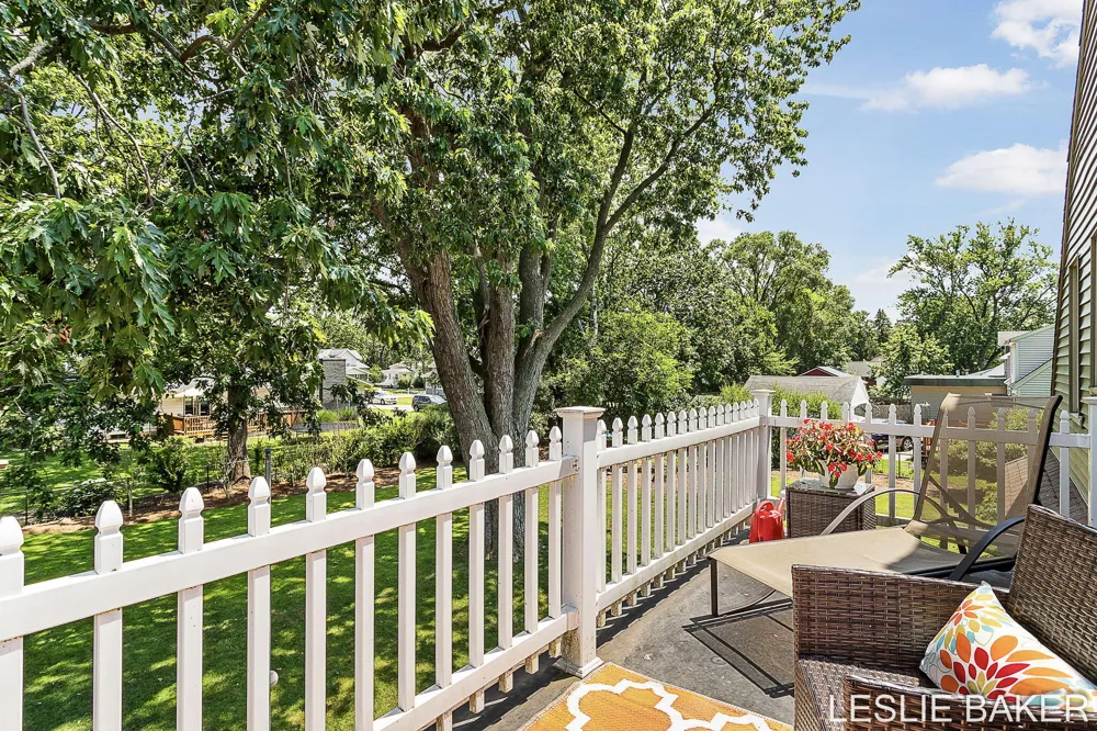 337 Colonial Street Zeeland, MI 49464