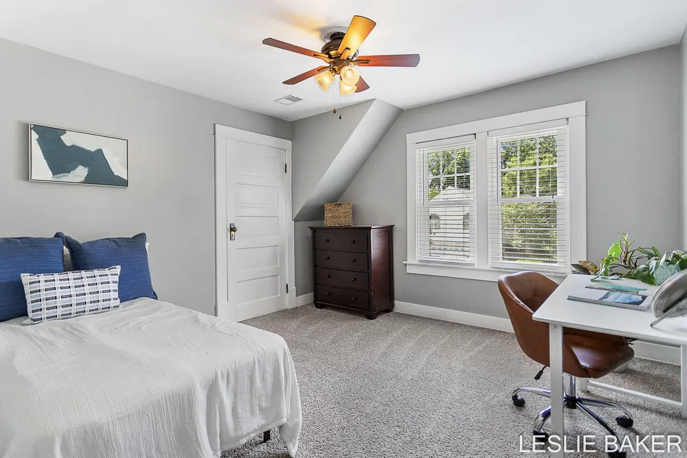 337 Colonial Street Zeeland, MI 49464