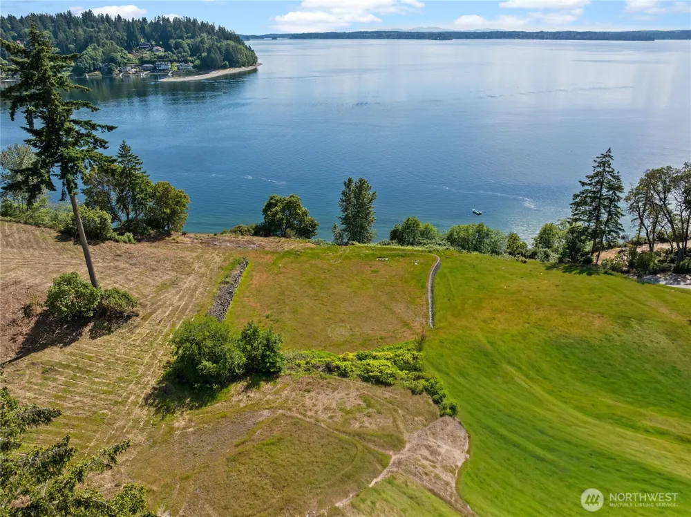 0 Lot 4, Warren Beach Drive Gig Harbor, WA 98335