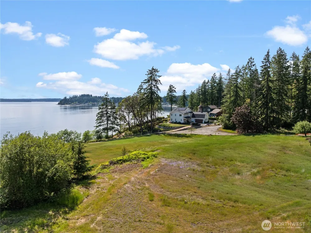 0 Lot 4, Warren Beach Drive Gig Harbor, WA 98335