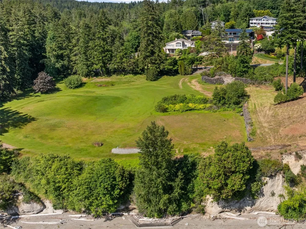 0 Lot 4, Warren Beach Drive Gig Harbor, WA 98335