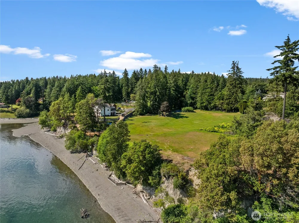 0 Lot 4, Warren Beach Drive Gig Harbor, WA 98335