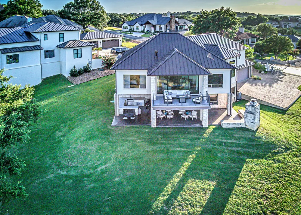 207 Florentine Horseshoe Bay, TX 78657