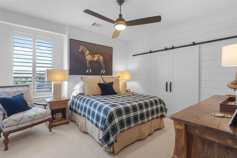 207 Florentine Horseshoe Bay, TX 78657