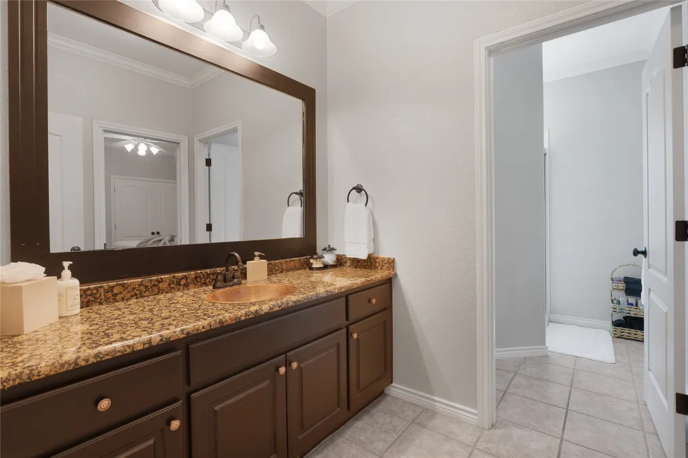 207 Florentine Horseshoe Bay, TX 78657