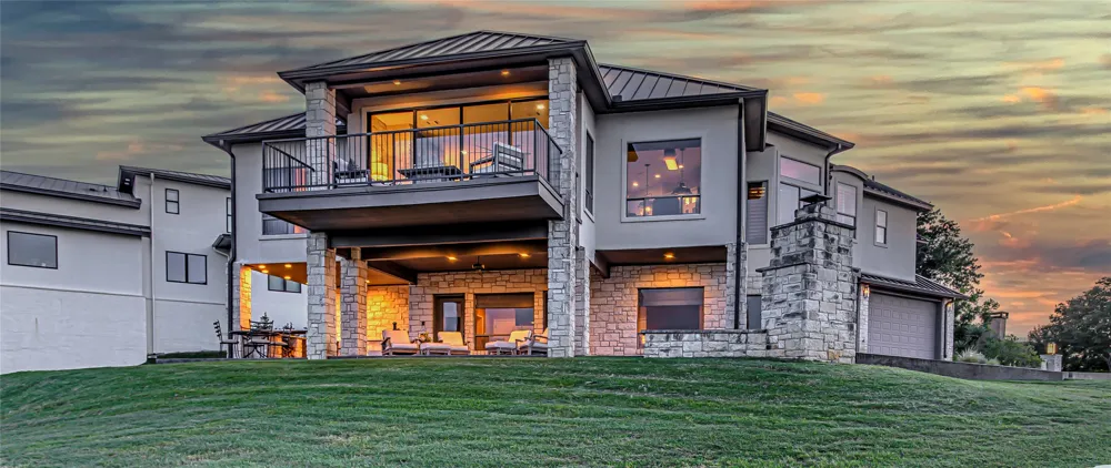 207 Florentine Horseshoe Bay, TX 78657