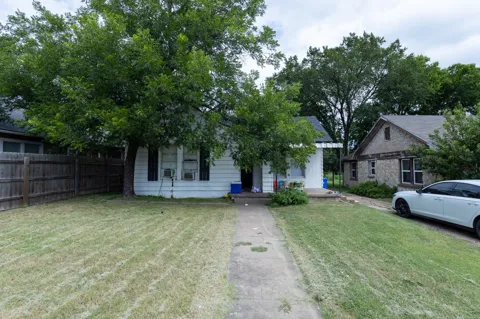 2913 Homan Avenue #2913