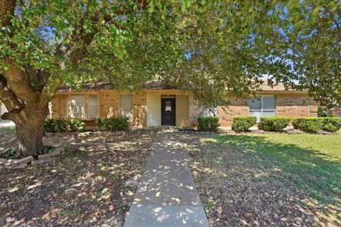 5353 Lynda Court