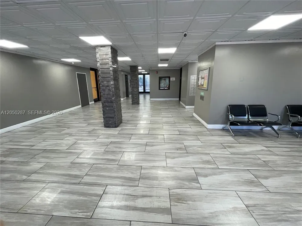 15600 NW 7th Ave #511 Miami, FL 33169
